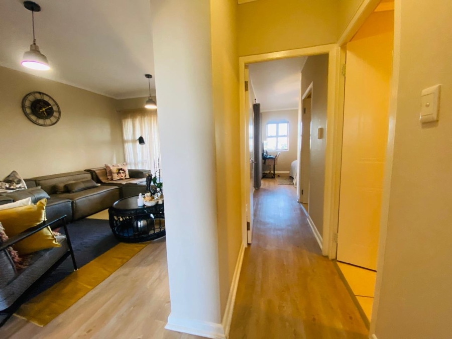To Let 2 Bedroom Property for Rent in Royal Ascot Western Cape